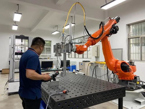 一季度完成去年全年銷售額 松江這家企業(yè)的新能源汽車動(dòng)力電池 動(dòng)力十足