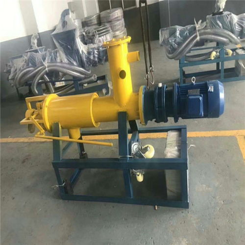 【螺旋提升抽糞機(jī)現(xiàn)代化養(yǎng)豬設(shè)備豬糞干濕分離脫水機(jī)糞水處理機(jī)】- 